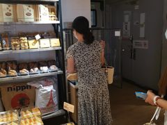 面包甜点陈列柜-bItBakery(岭南站店)
