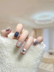 -悦指间美甲美睫