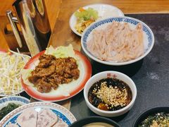 -沸炉重庆老火锅(军事博物馆店)