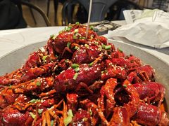 -巴厘龙虾·榜首油焖大虾(音乐学院·沿江酒馆店)