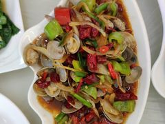 -覃记海鲜美食餐厅