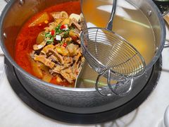 -左庭右院鲜牛肉火锅(浦江欢乐颂店)