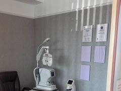 -瑞司视光眼镜·蔡司战略合作眼镜店(新街口店)