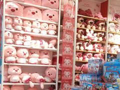 -名创优品(万达广场河东店)
