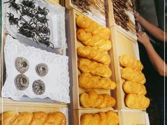 -八一路好吃街(雨田商务大厦店)