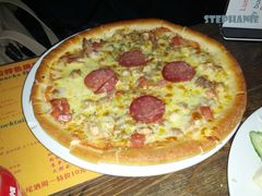 肉食披萨-Helens海伦司小酒馆(津湾广场店)