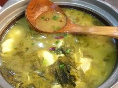 -周鱼小馆石锅酸菜鱼(活力汇店)