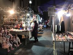 -吴山路夜市