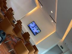 -杭州中升之星奔驰4S店(滨江店)