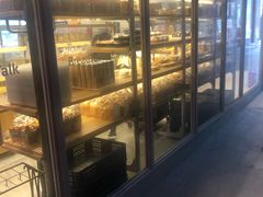 面包甜点陈列柜-面包新语(无锡M会员店)