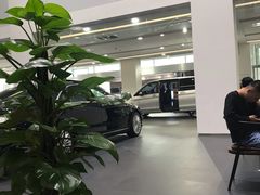 -浙江星杭奔驰4S店(海创园店)
