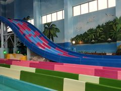 -青岛东方影都融创水世界