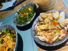 -八月美食小馆(银泰城总店)