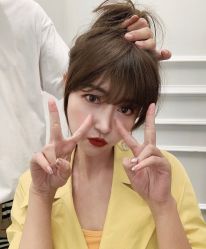 -东秀护肤造型