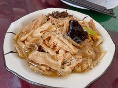 -雄仔农家菜馆·特色葱油鸡(六祖店)