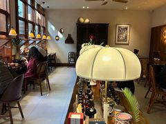 -银米·云南传统过桥米线(双廊黑金冠店)
