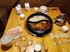 -肖卫峰灌县老妈砂锅串串(华天广场店)