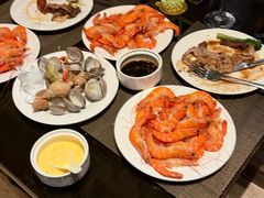 -大中华希尔顿酒店-念自助餐·海南美食·三文鱼