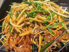 烤春川铁板鸡-烤路里·韩国品质自助烤肉(石路天虹4号店)