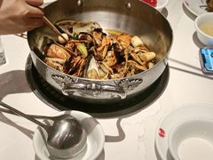 -七欣天香辣蟹火锅(闵行浦江欢乐颂店)
