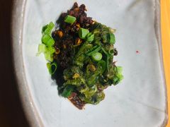 -野山舂·贵州现舂酸汤火锅(鸿通城店)