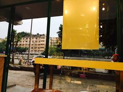 景观位-蒙小妹骨汤饭.米线(新光路店)