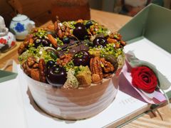 奥利奥马卡龙淡奶油蛋糕-小苍兰风铃草蛋糕甜品(沈阳店)