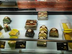 -红跑车(三牌楼店)