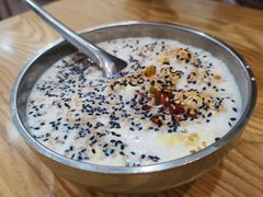 -白翔甜食店