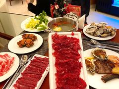 -元一希尔顿酒店·鲜切牛肉火锅禅自助餐厅