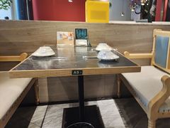 -南海底小海鲜·湘菜(鲁巷吴家湾店)