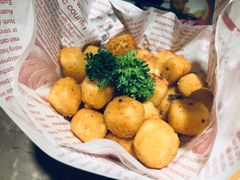 很脆的松露豆腐-新白鹿餐厅(金鹰新街口店)