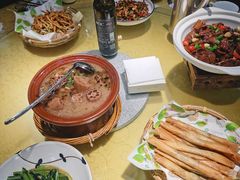 -董厨煨汤馆(车站路店)