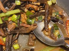 -沪华海鲜大酒楼(南汇店)