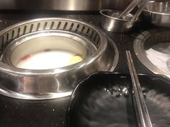 -钱小主·自助回旋烤肉火锅餐厅(东方新天地店)