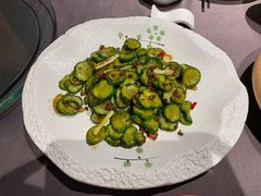 肉沫荷兰脆黄瓜-羲和雅苑•北京烤鸭(平安国际金融中心店)