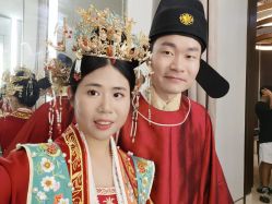 -金夫人婚纱摄影(华南店)