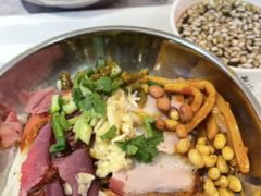-红鼻子桂林米粉(金唐新光界店)