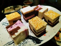 -阪尚皇·原切牛排·烤肉火锅自助(北京路店)