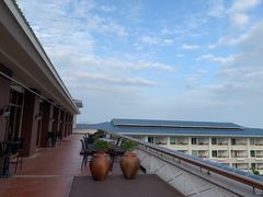 -天悦阁海景酒廊