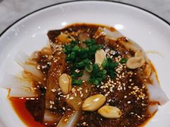 -渝信川菜 · 川味家常菜(财富购物中心店)