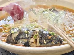 -川流不息·地道川菜·小龙虾(松东路店)