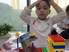 -凤凰机器人乐高编程活动中心(星湖校区)