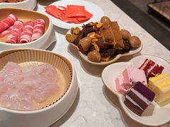 -海底捞火锅(稻河古街夜宵主题店)