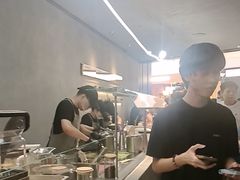 -喜茶(深圳万象城黑金店)
