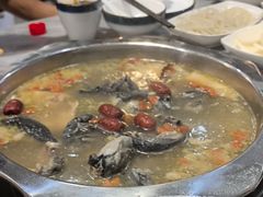 -光头药膳鸡(莱茵小镇店)