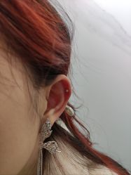 -艺耳美专业穿耳洞打耳洞穿孔