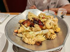 干锅花菜-新白鹿餐厅(第一百货店)