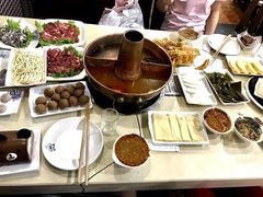 -楼外楼大刀肉传统火锅居(博学路店)