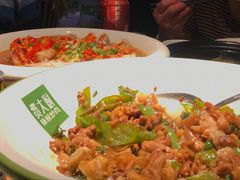 -费大厨辣椒炒肉(万家丽一店)